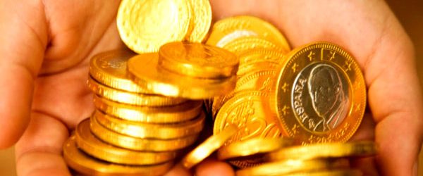 4 Reasons to Invest in Gold This Year